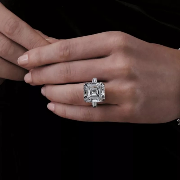 NEW Stunning 5 Ct Asscher Cut Three Stone Womens Engagement Wedding Band Ring 💍 - Picture 12 of 13